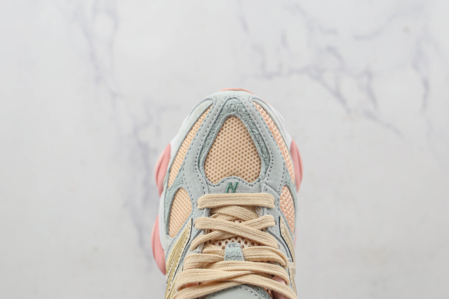 New Balance 9060 Laranja e Cinza