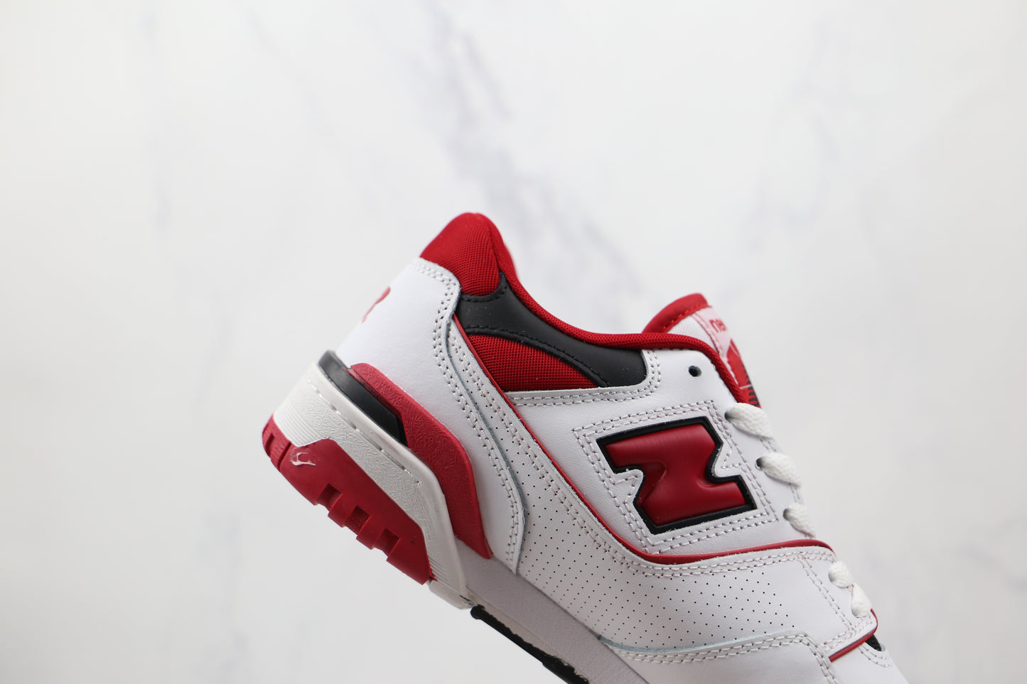 NB 550 White and Red