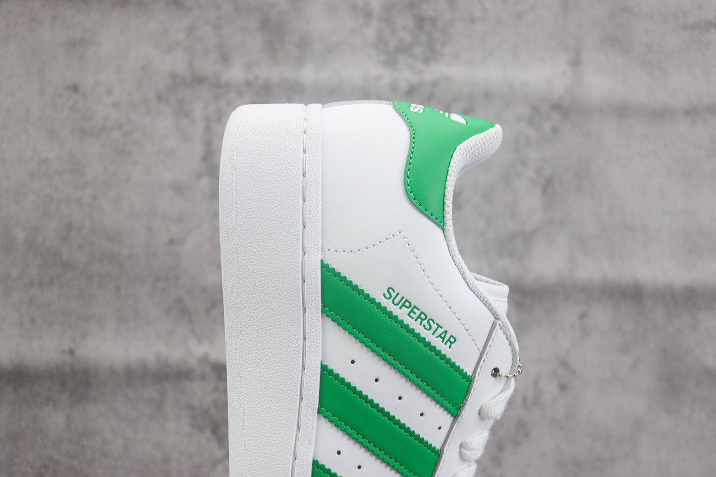 adidas originals Superstar XLG Verde