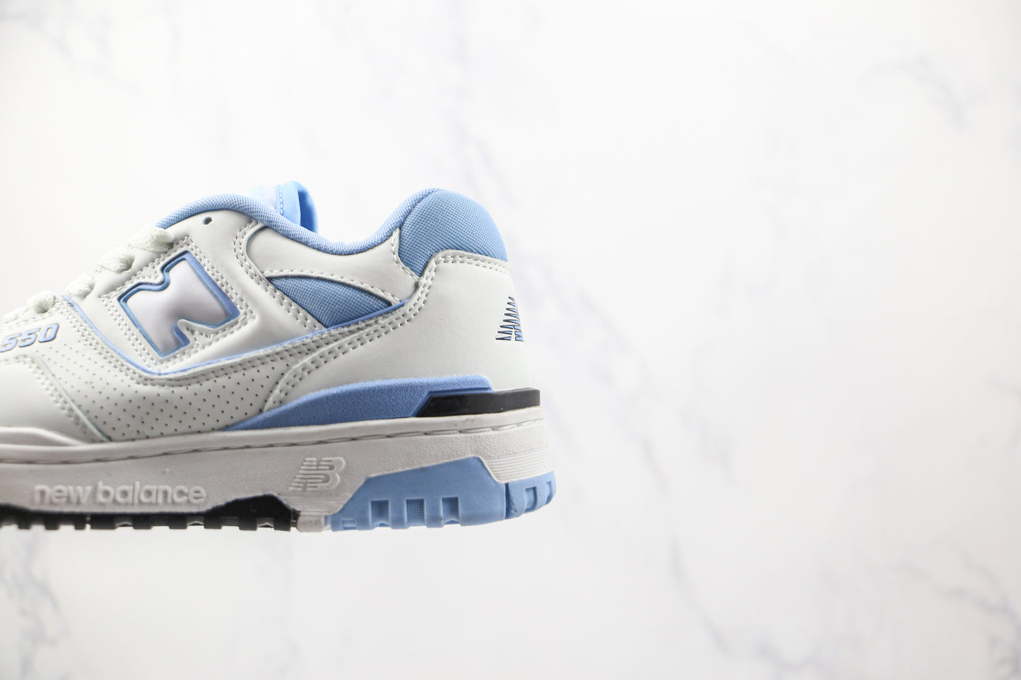 NB 550 Branco e Azul