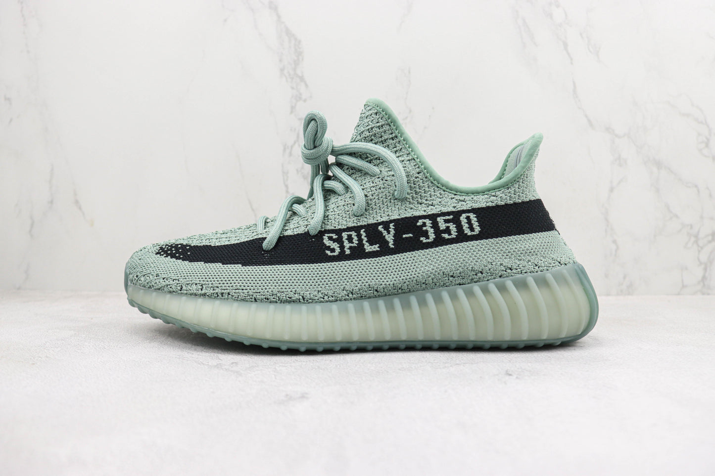 AD Yeezy Boost 350 V2