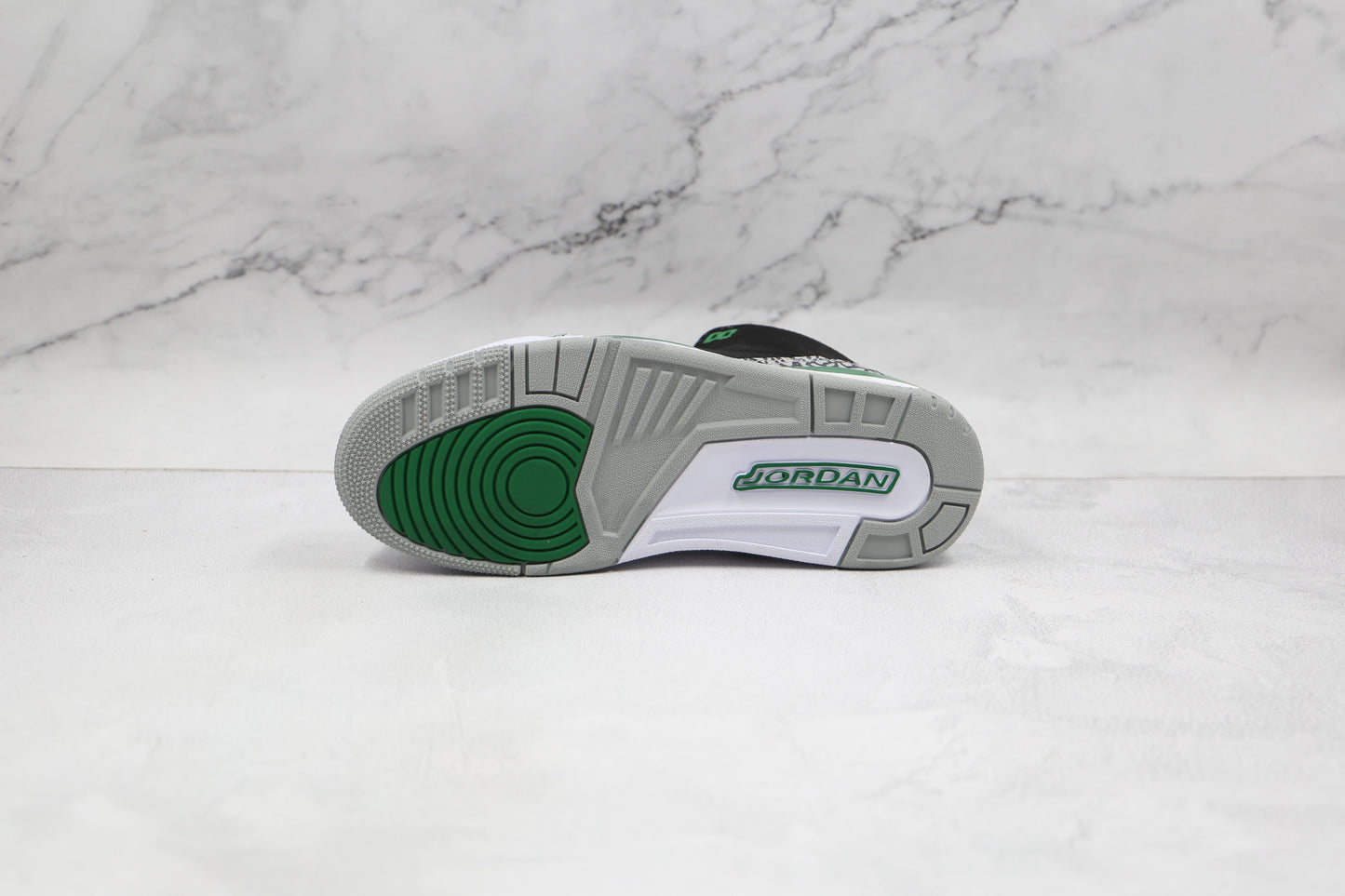 Air Jordan 3'Pine Green'