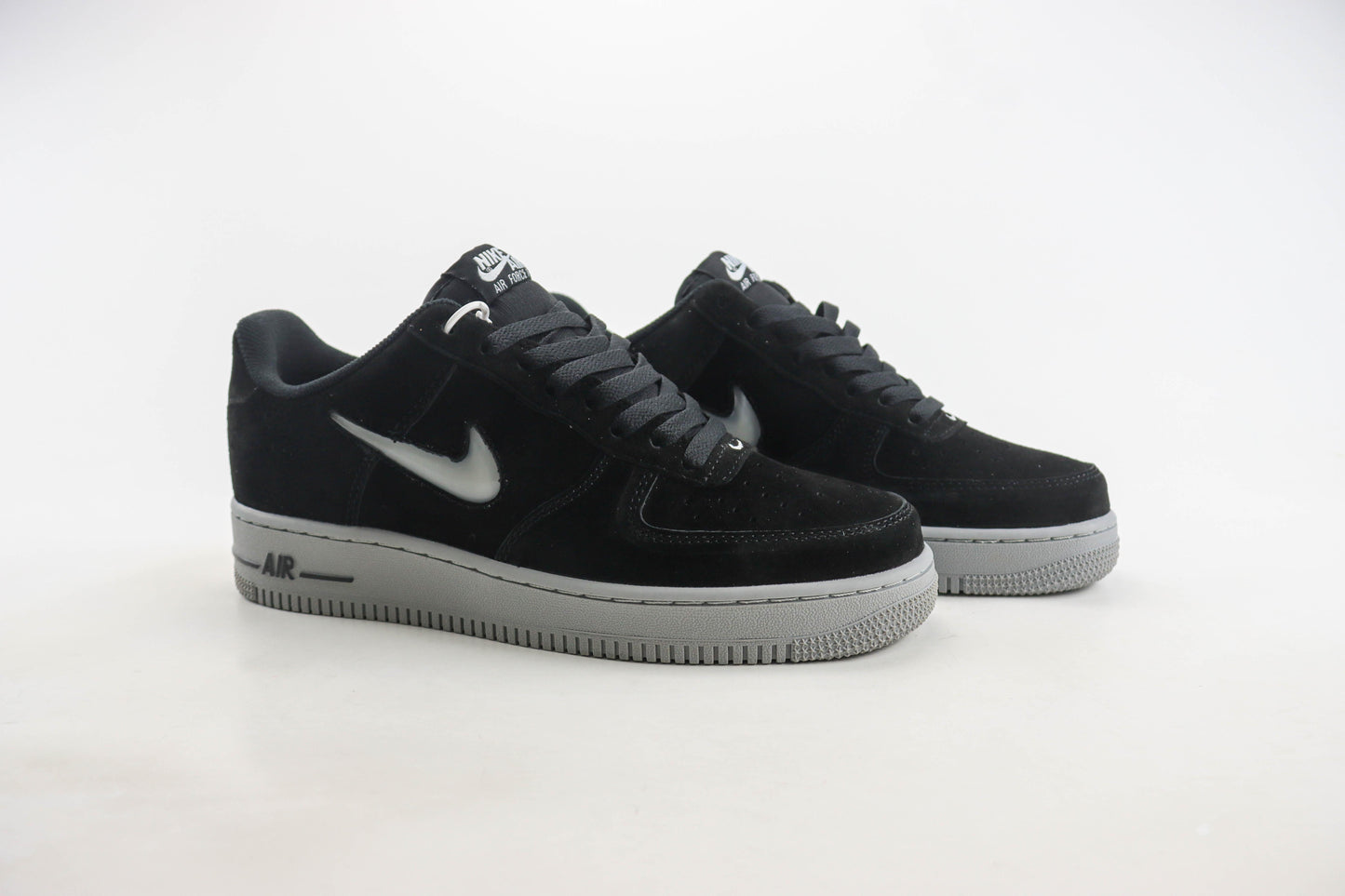 Nike Air Force 1 Low B50 V5
