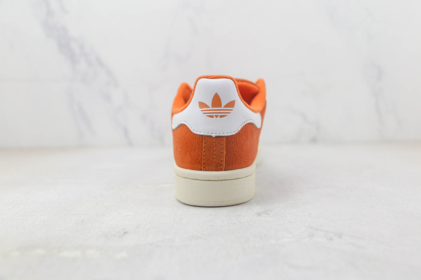 Campus B10 Laranja