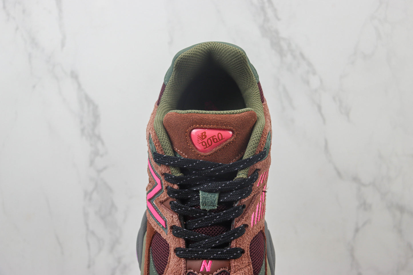 New Balance NB9060 B60