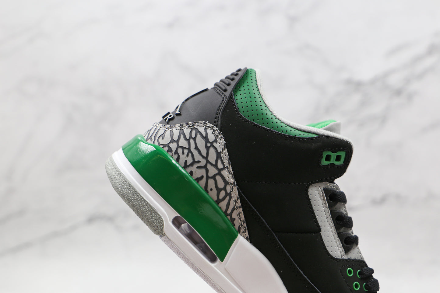 Air Jordan 3'Pine Green'