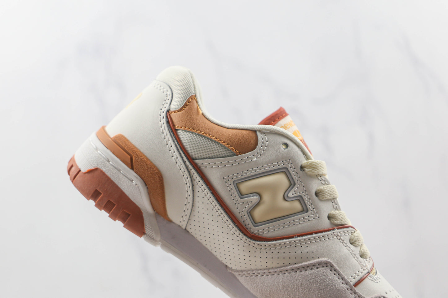 NB 550 Claro