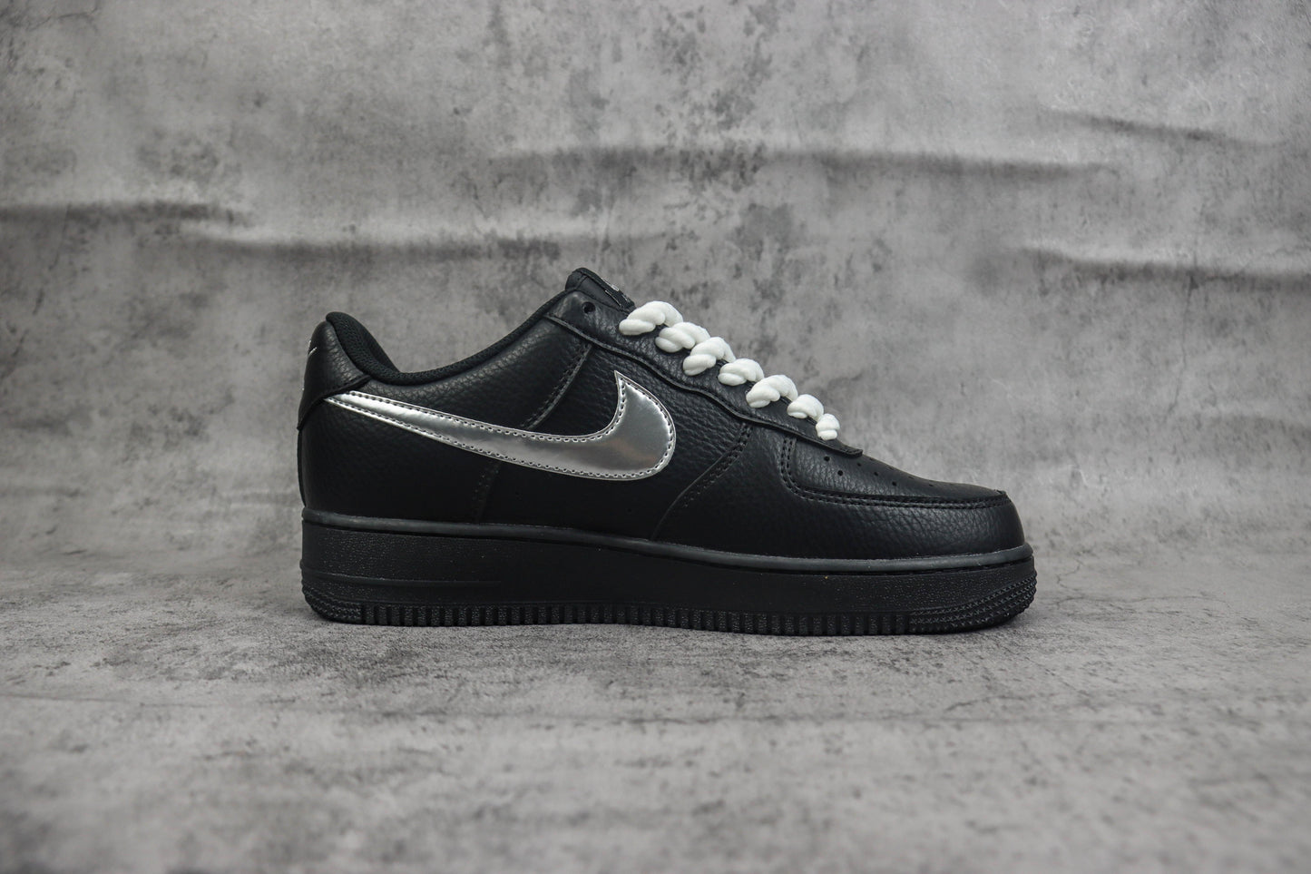 Nike Air Force 1 Low B70 V9