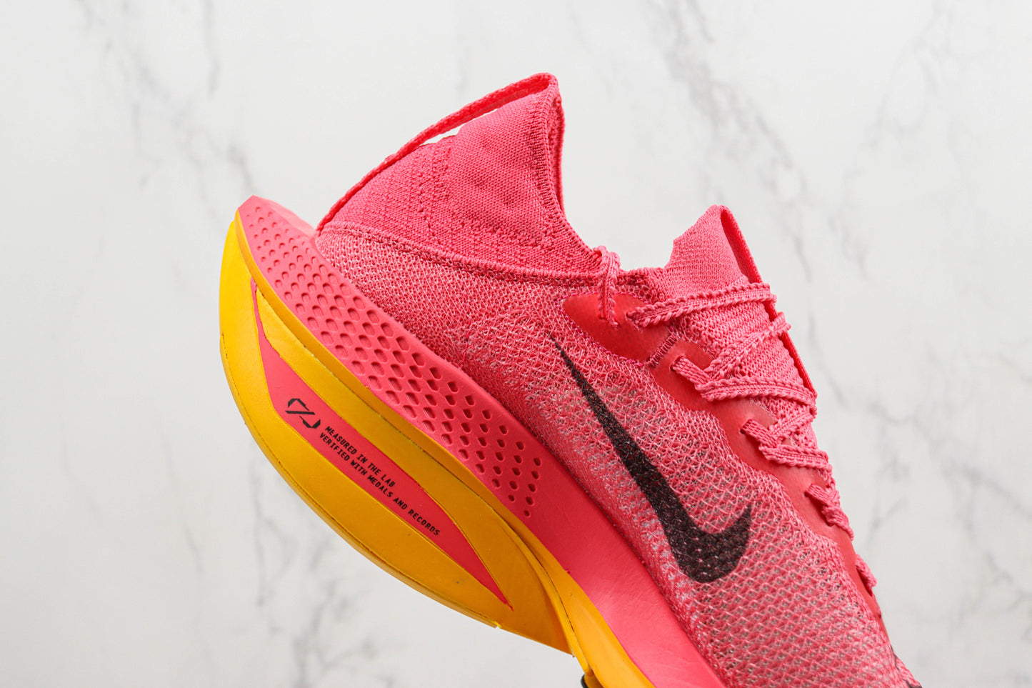 Alphafly C10 Rosa e Amarelo