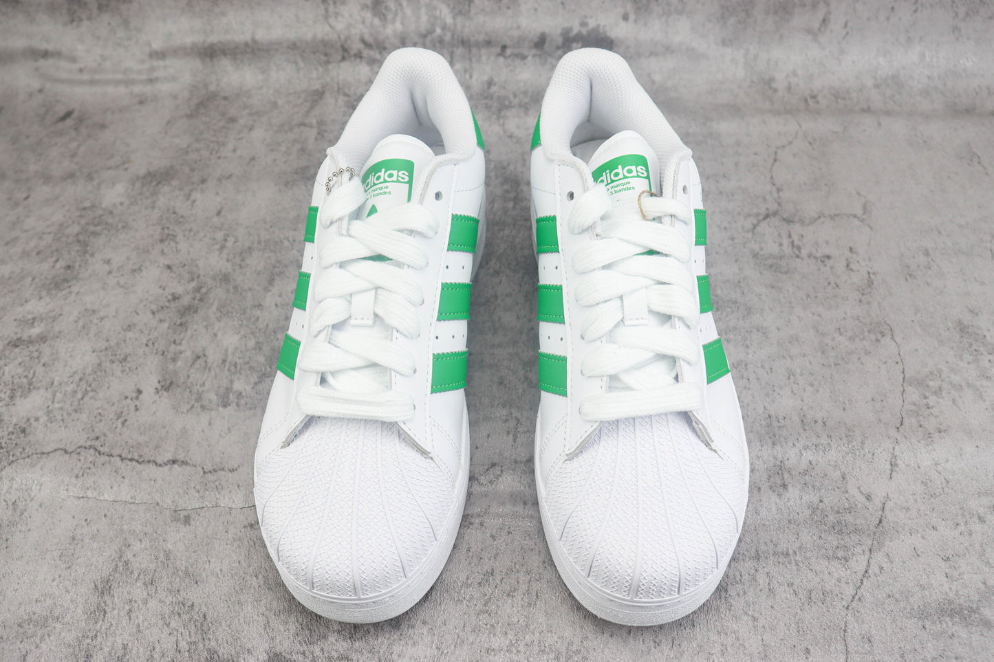 adidas originals Superstar XLG Verde