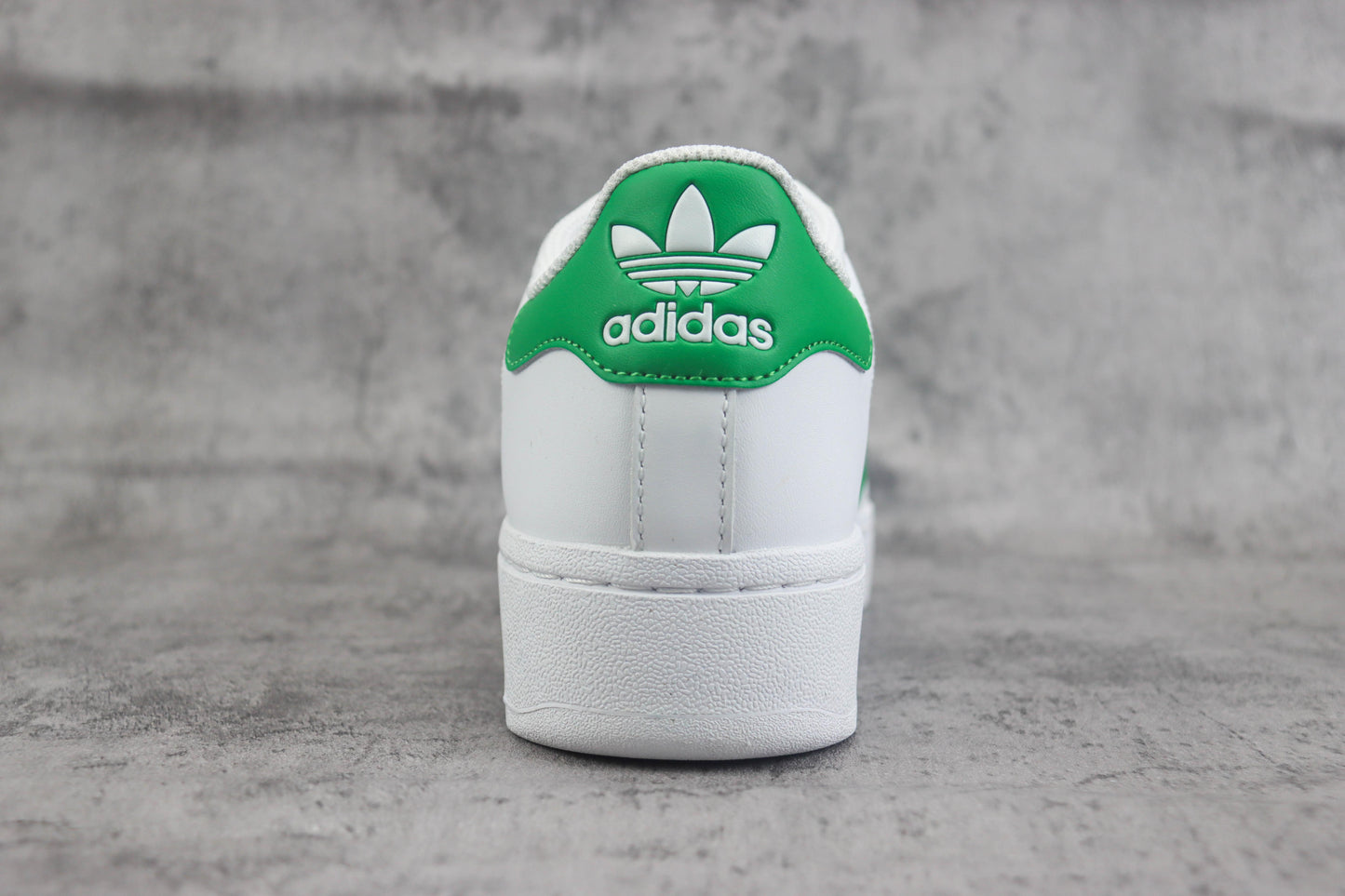 adidas originals Superstar XLG Verde