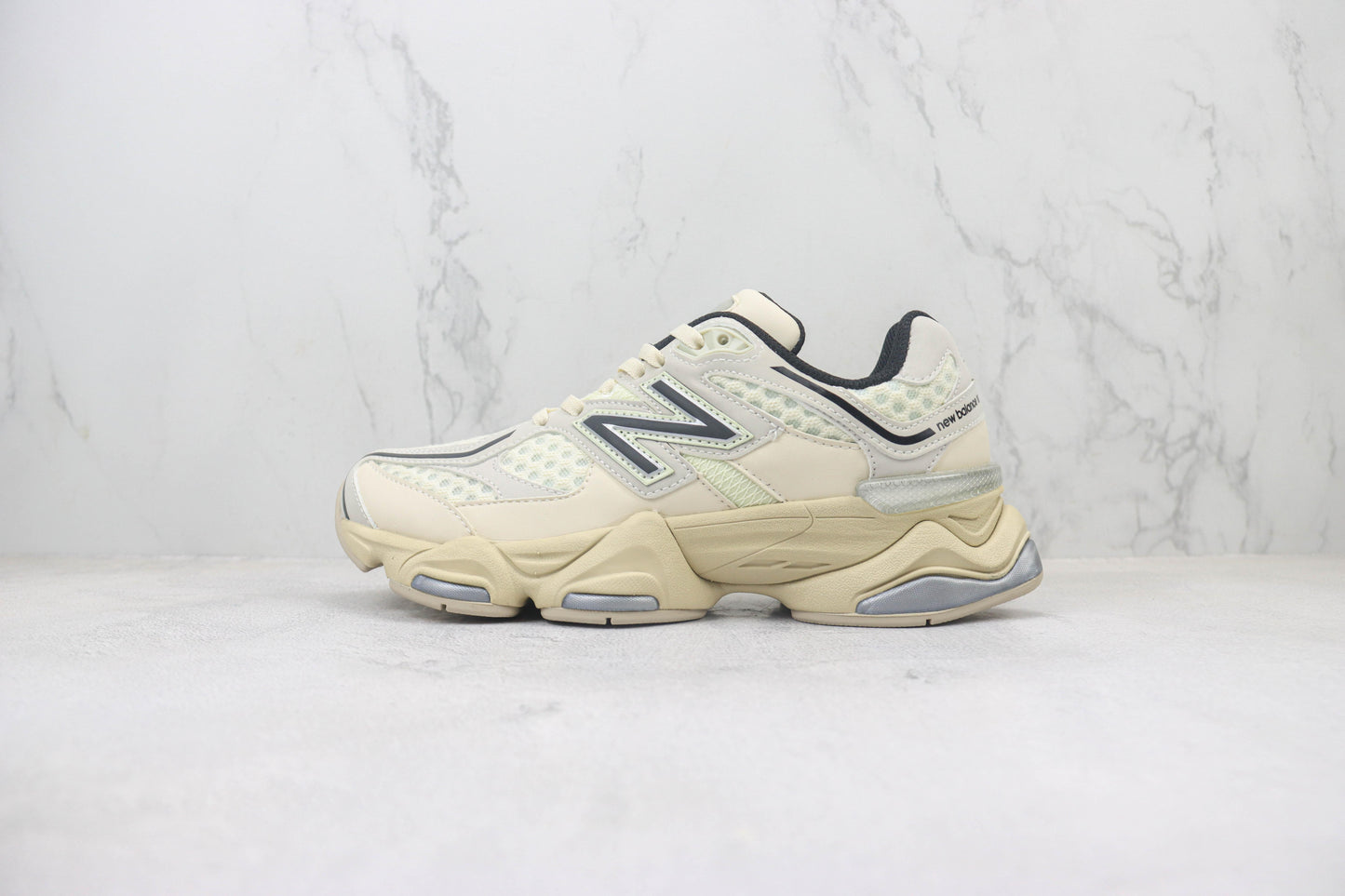 New Balance NB 9060