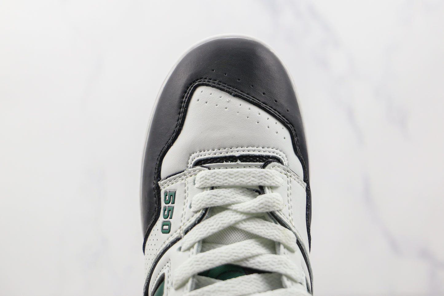 NB 550 Preto e Branco V38