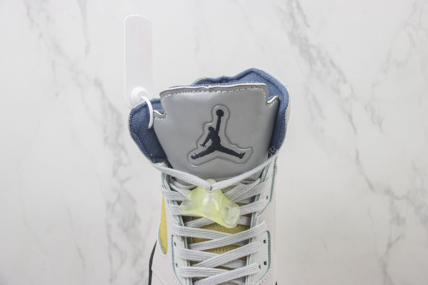 Air Jordan AJ5