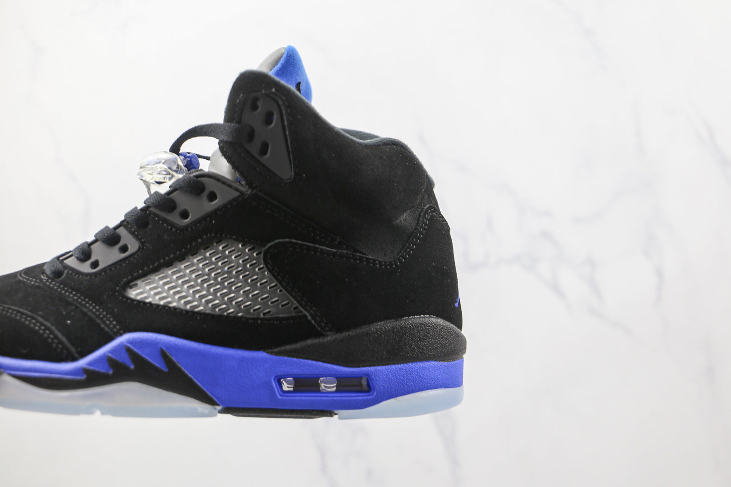 Air Jordan 5 Preto e Roxo