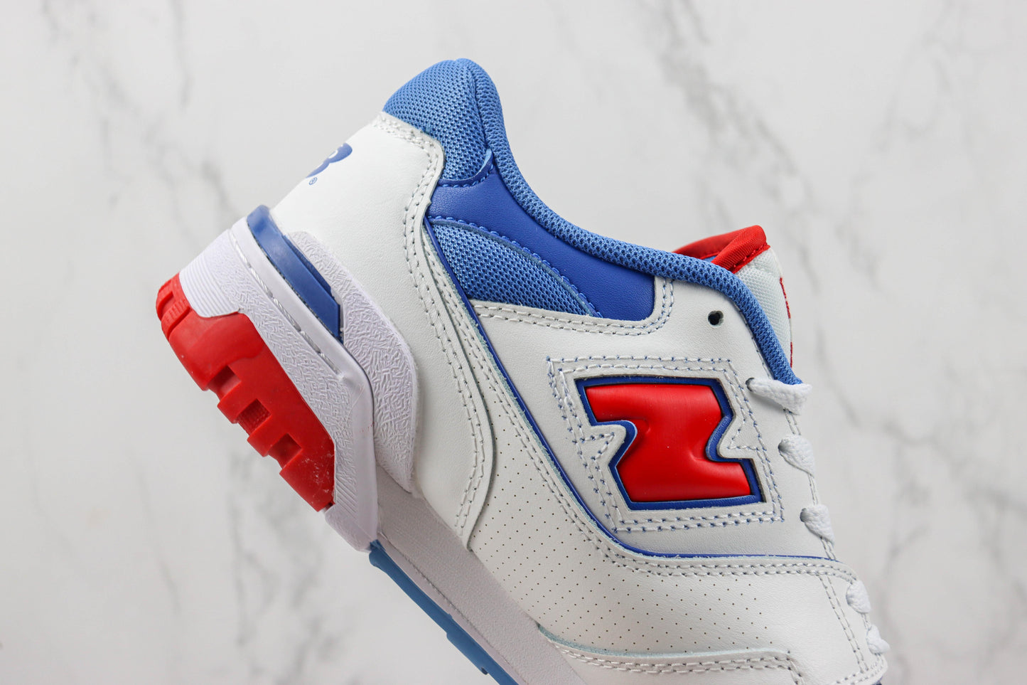 NB 550 Azul e Vermelho