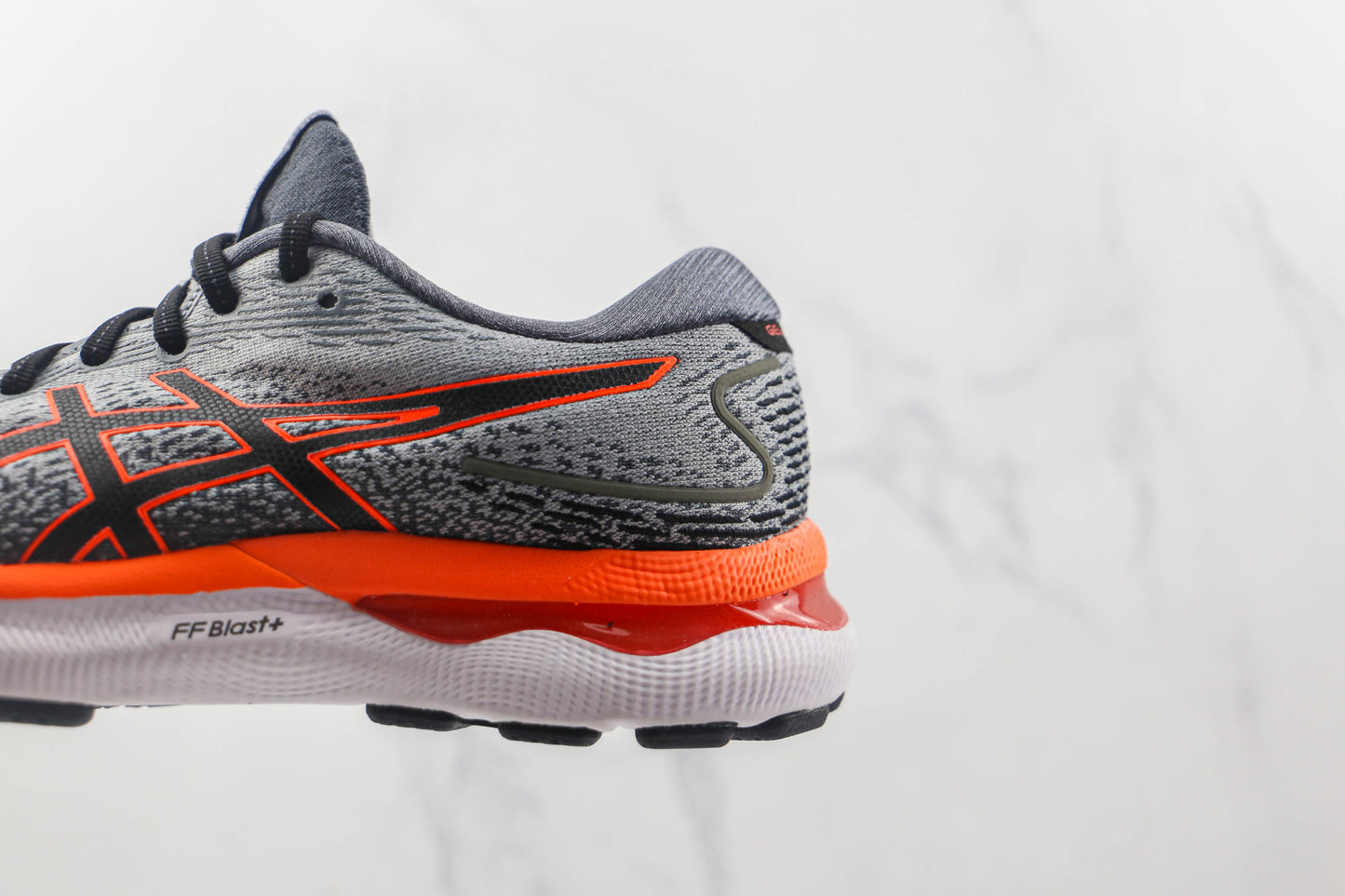 Asics Gel Nimbus 24 C30