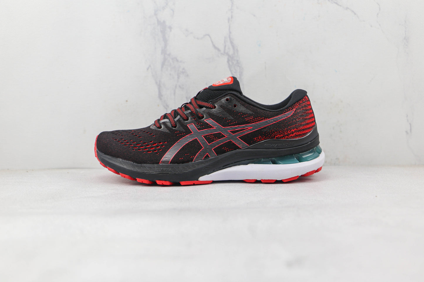 Asics Gel Nimbus 24 Vermelho e Preto