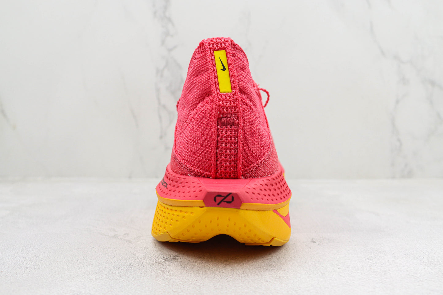 Alphafly C10 Rosa e Amarelo