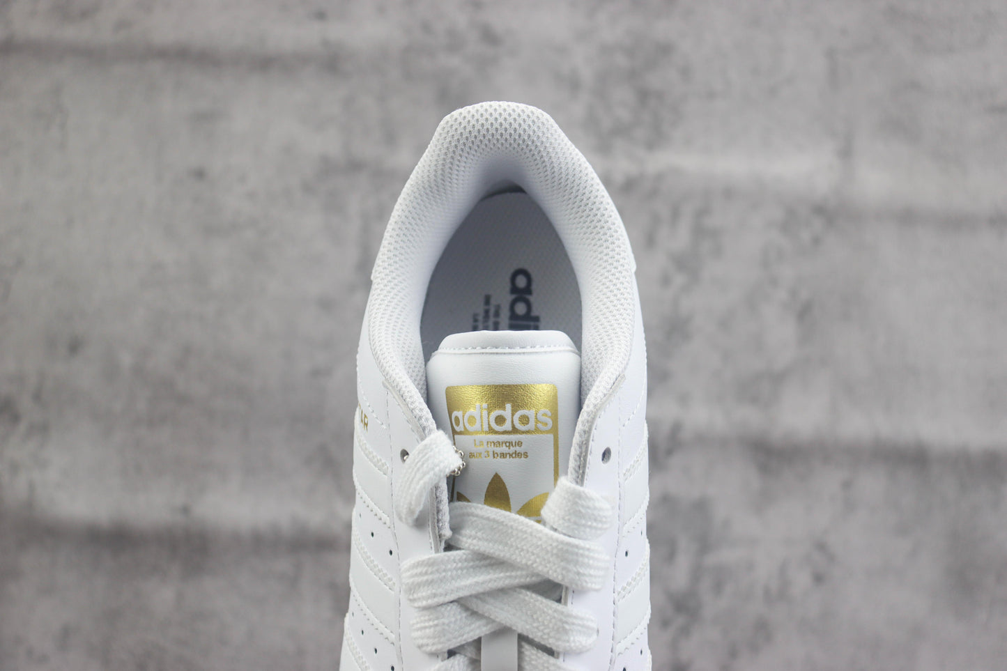 adidas originals Superstar XLG Branco