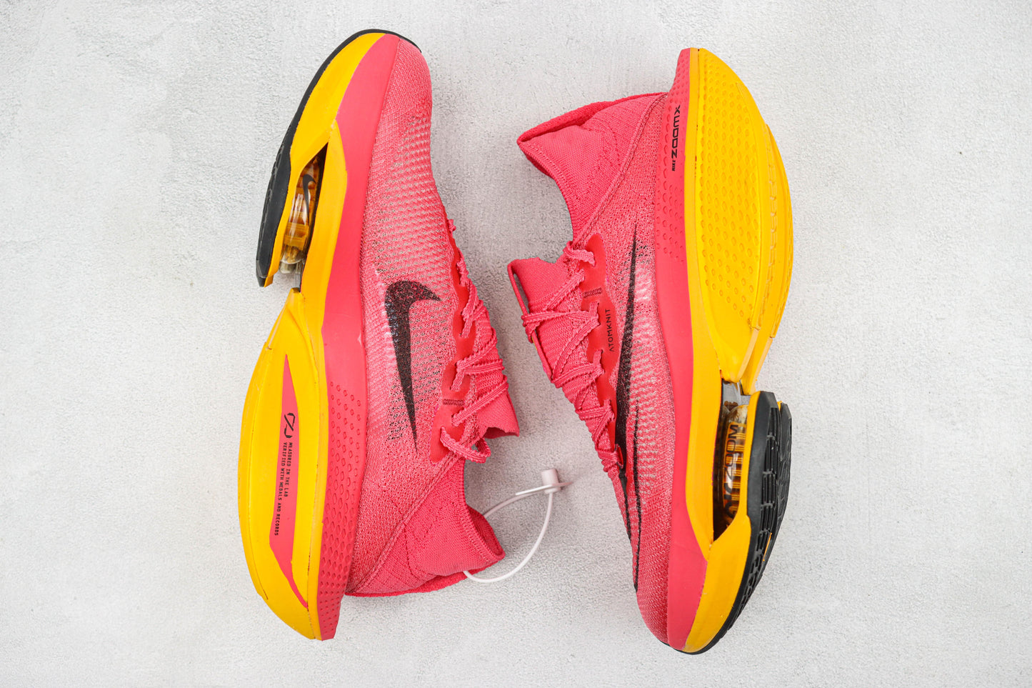 Alphafly C10 Rosa e Amarelo