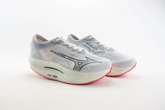 Mizuno Wave Rebellion Pro 2
