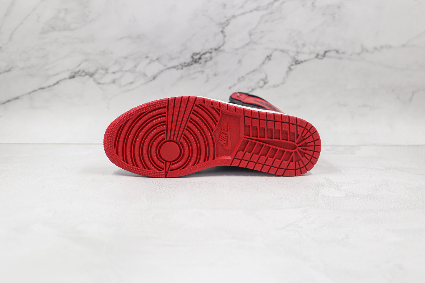 Jordan 1 Retro High OG 'Patent Bred'