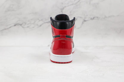 Jordan 1 Retro High OG 'Patent Bred'