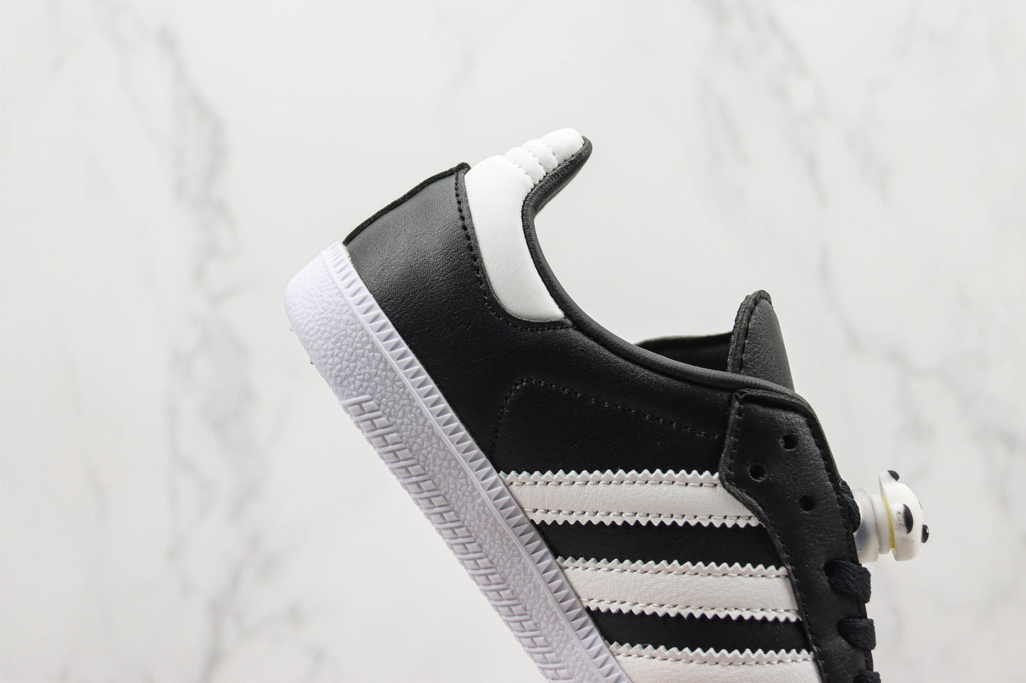 Samba 'Black White'