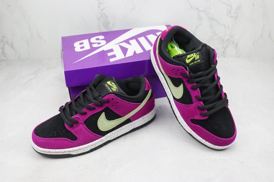 Nike SB Dunk Low Pro ACG Red Plum