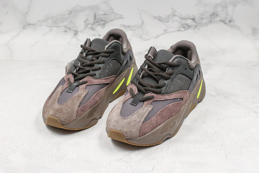 Yeezy Boost 700 Mauve
