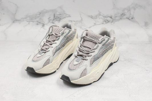 Yeezy 700 V2 Static