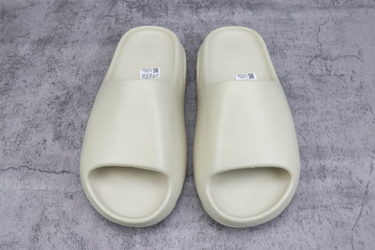 Yeezy Slide Bone