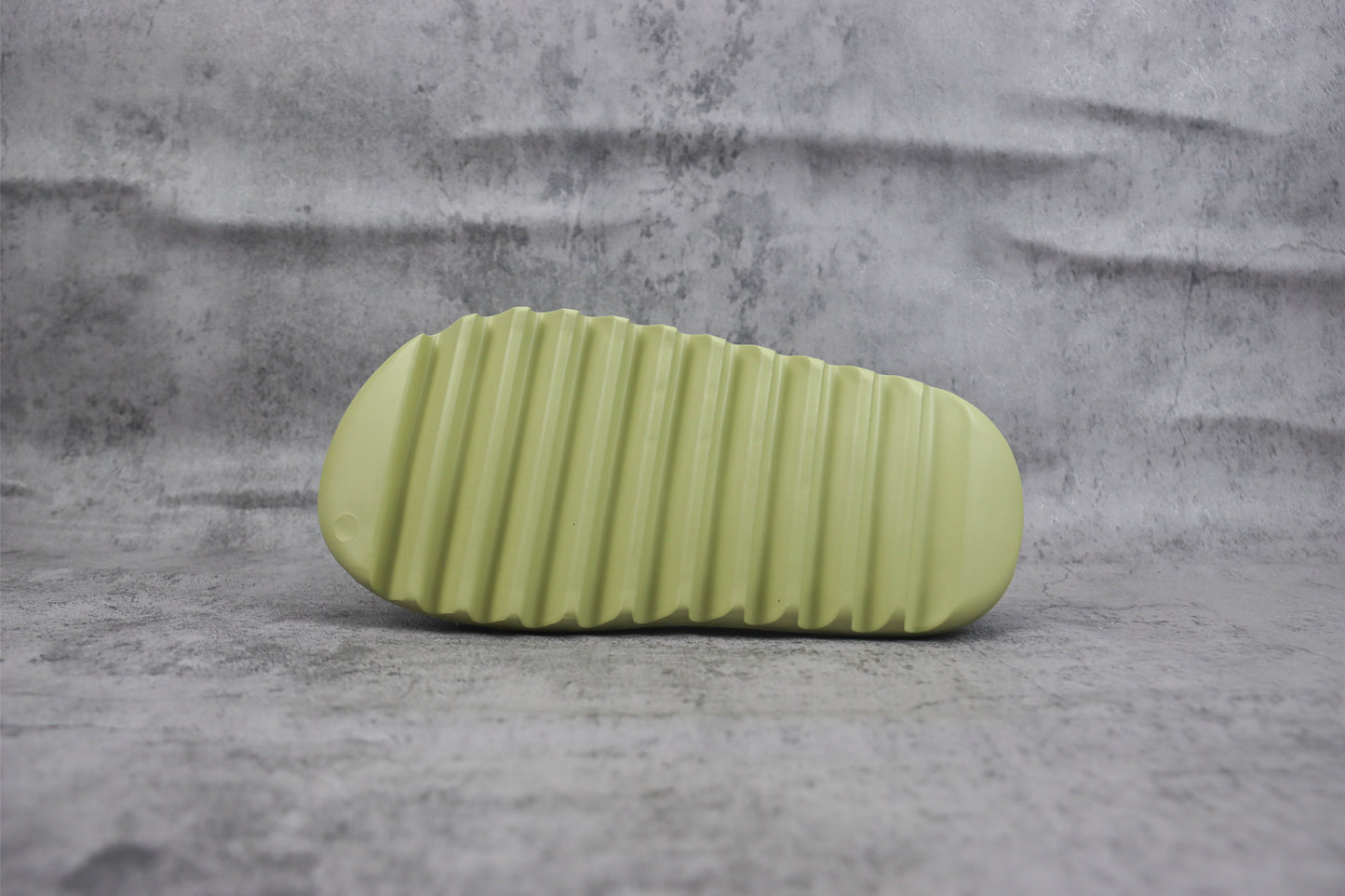 Yeezy Slide Resin