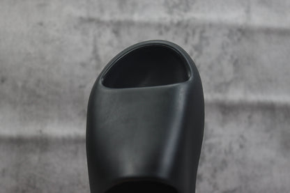 Yeezy Slide Black