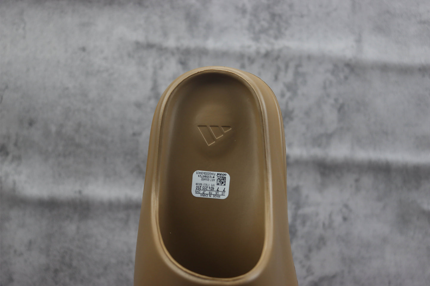 Yeezy Slide Core