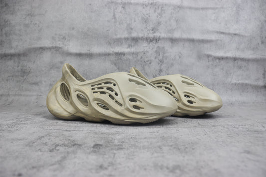 Yeezy Foam Runner Stone Sage