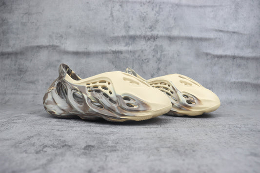 Yeezy Foam Runner MX Cream Clay