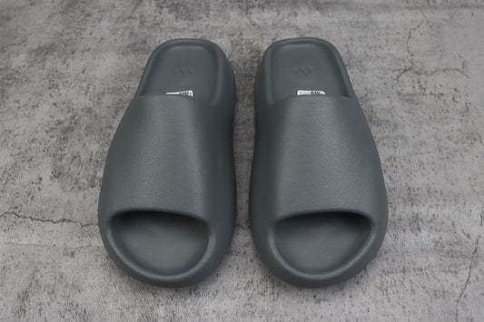 Yeezy Slide Granite