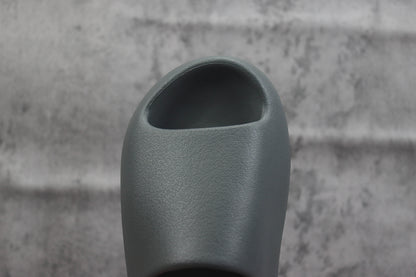 Yeezy Slide Granite