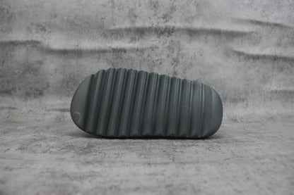 Yeezy Slide Granite
