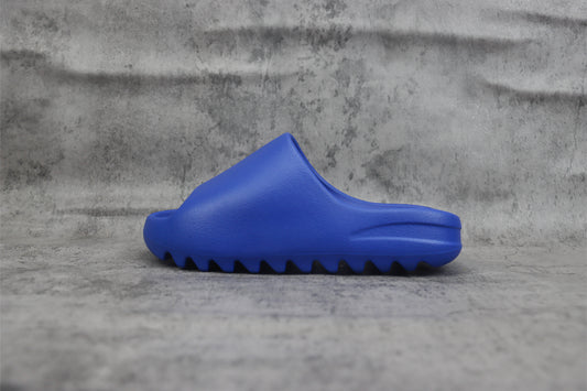 Yeezy Slide Azure