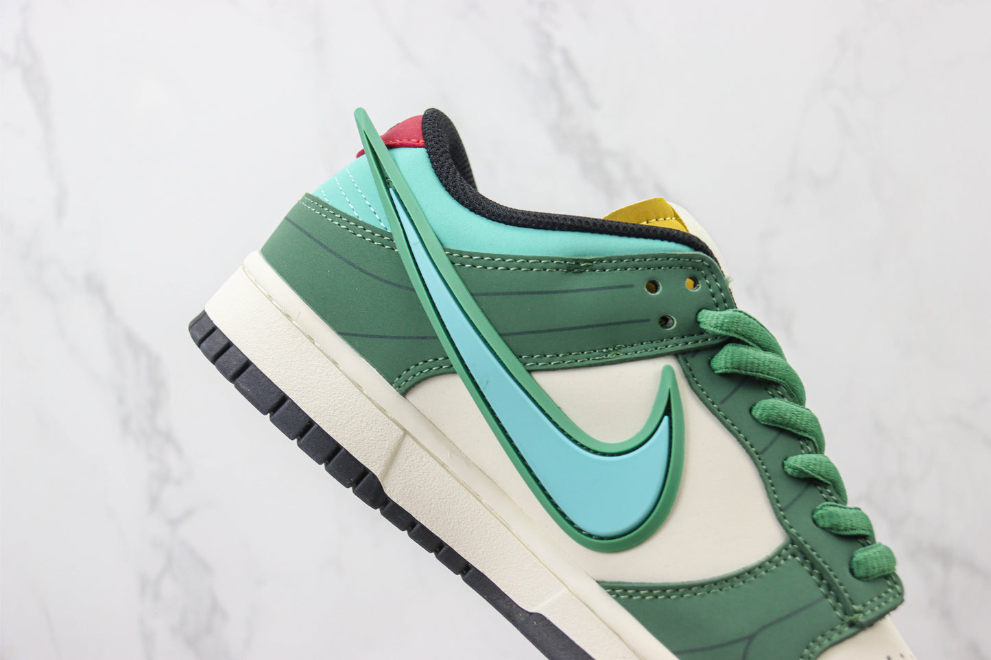 Nike SB Dunk Low Shiryu Le Dragon Violet Green Red Black