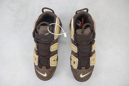 NK Air More Uptempo Marrom V40