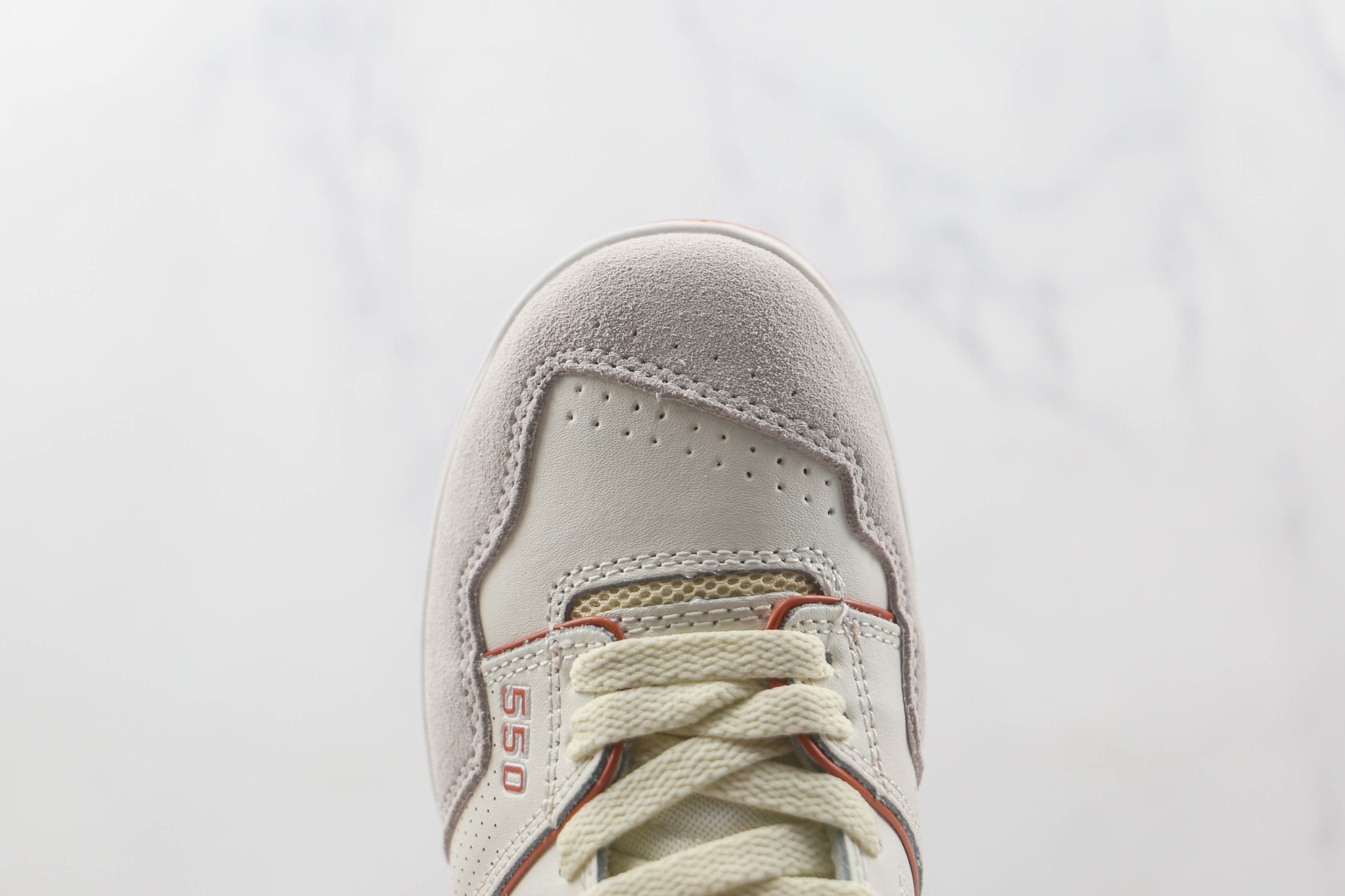 NB 550 Claro