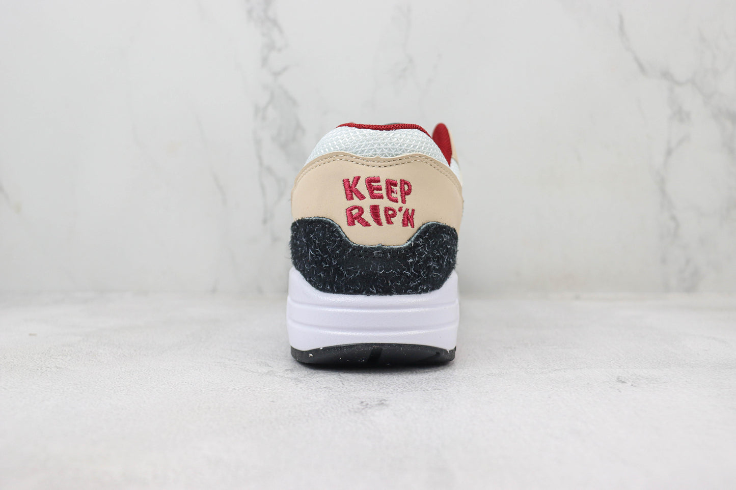 NK Air Max 1 Bege