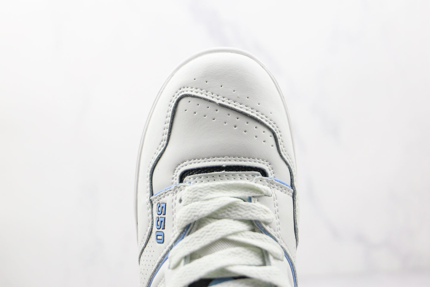 NB 550 Branco e Azul