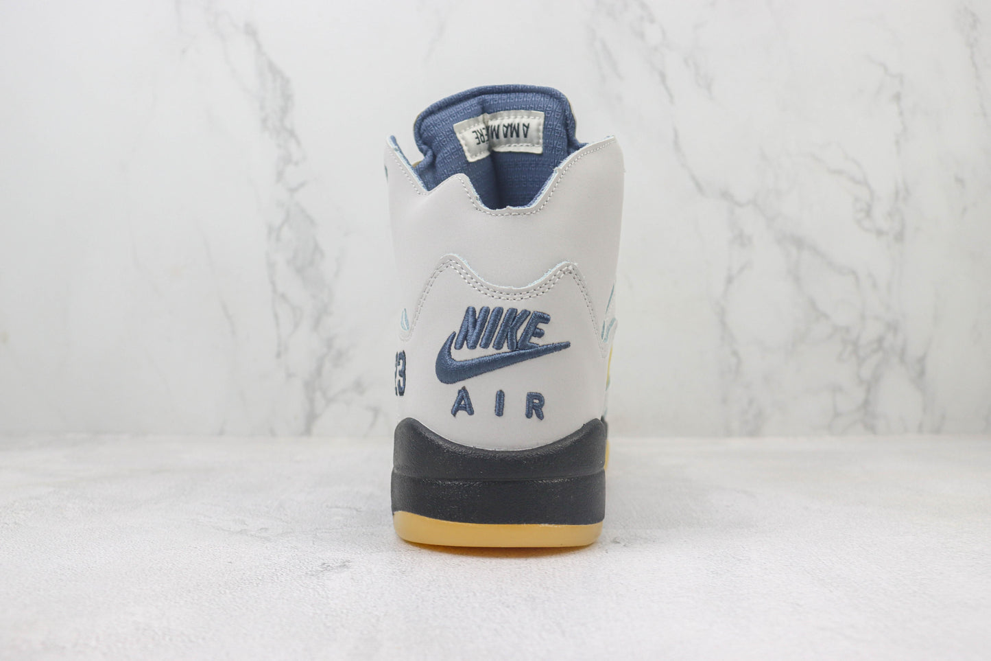 Air Jordan AJ5