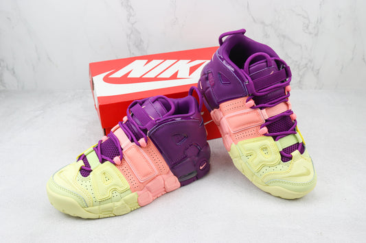 NK Air More Uptempo  V42