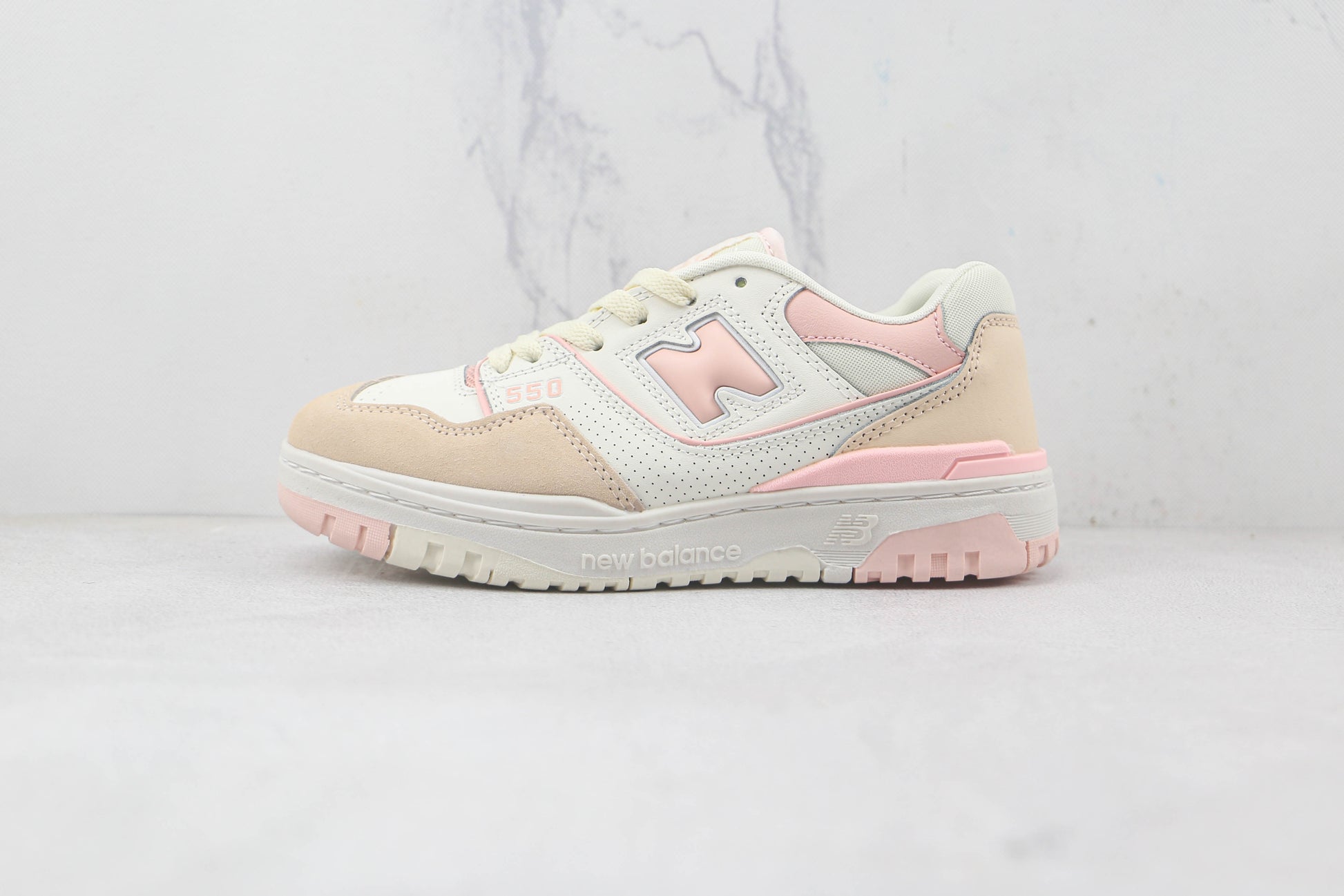 NB 550 White